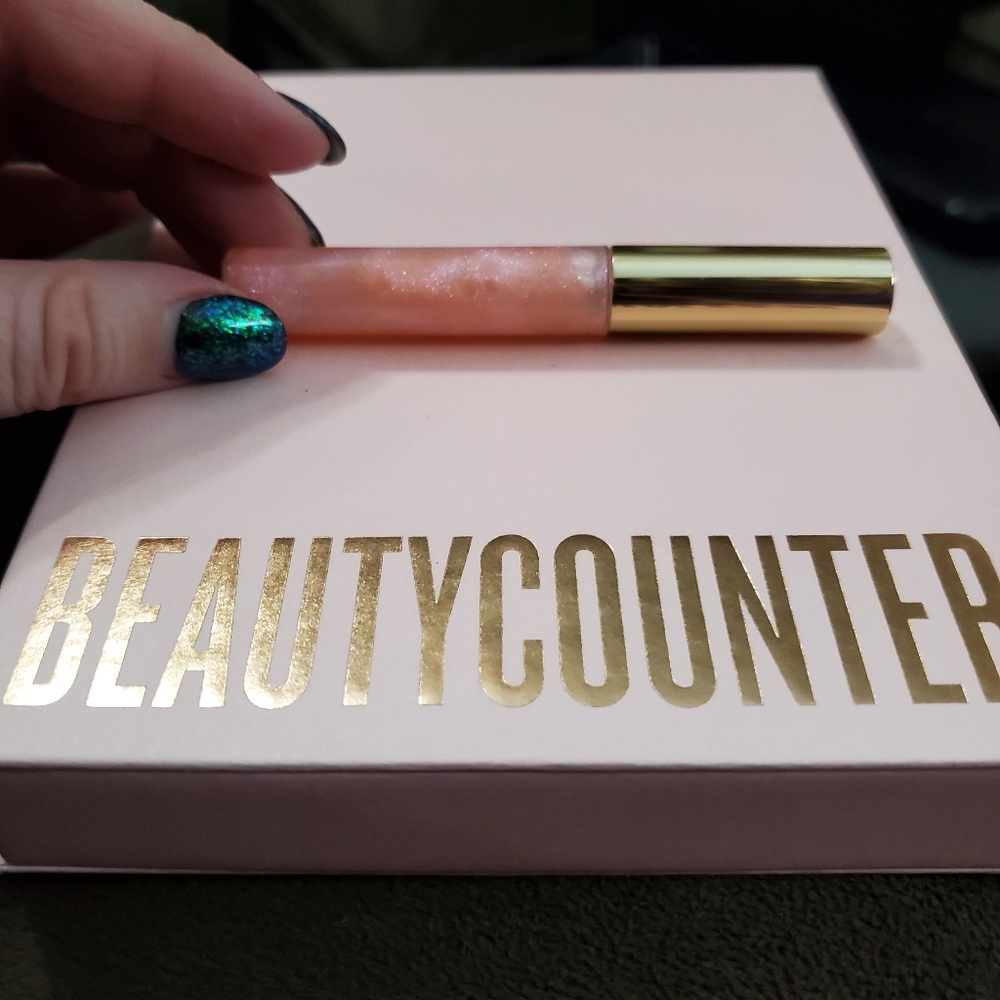 Beautycounter Rosewater shimmer mini lip gloss